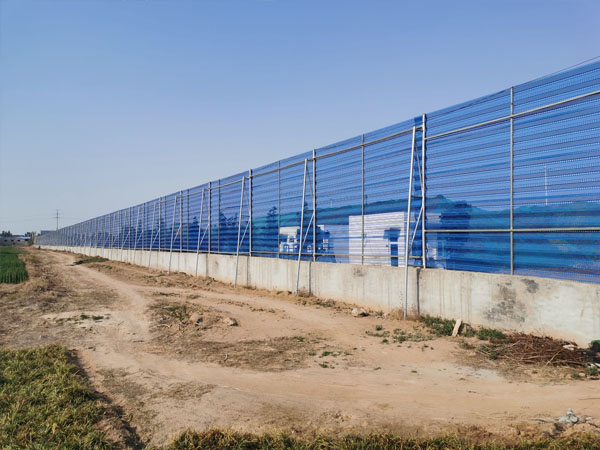 使用我們公司的電廠防風(fēng)抑塵網(wǎng)